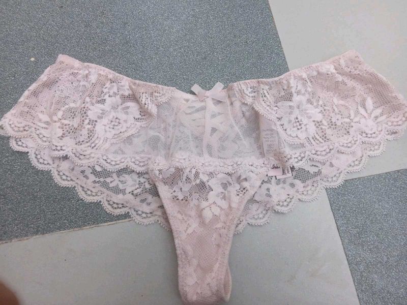 Victoria &#39;s secret Lace Thong Panty