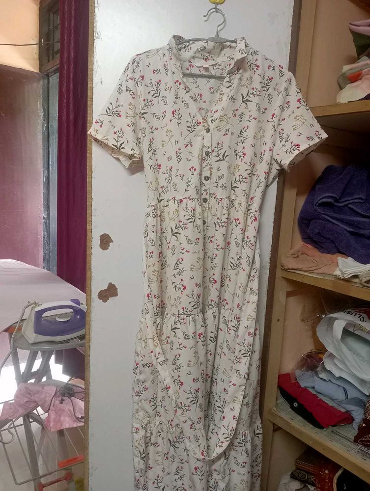 Off White &amp; Olive Green Floral Print