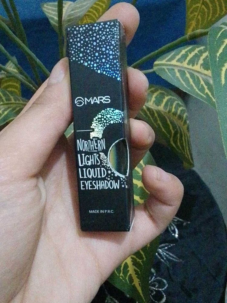 Mars Northern Lights Liquid EyeshadowPrice Reduce