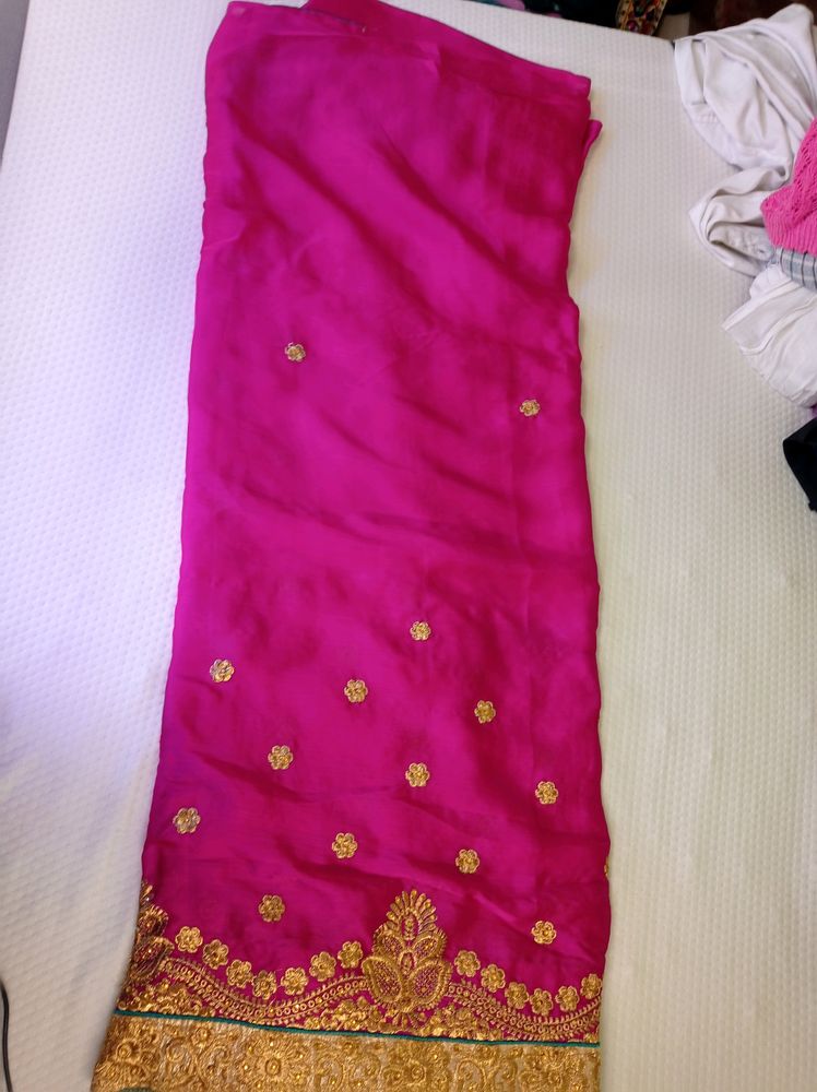 Beautiful Rose Semi Silk Saree..