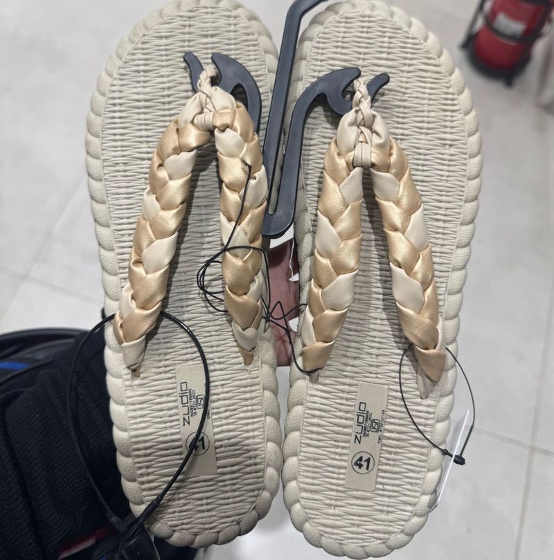 Braided Strap Flip Flops..no Other Charges