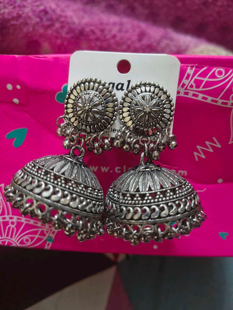 Silver Jhumka Earrings