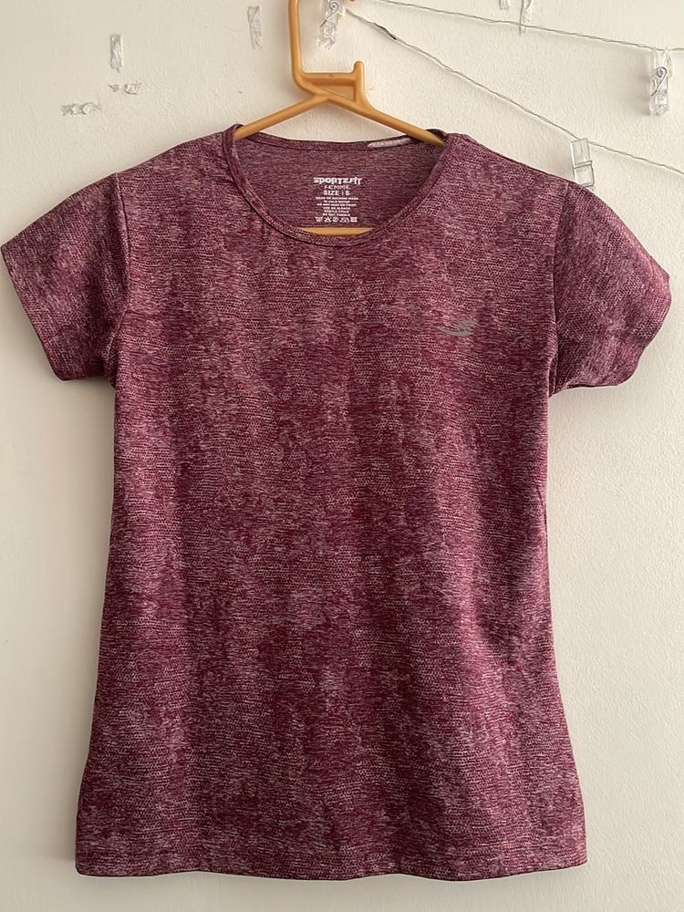 Sports T-shirt