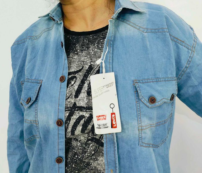 Levi&#39;s Super Stretch Denim Shirt