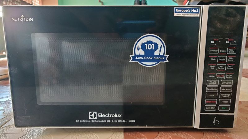 Electrolux Microwave Oven With Grill 26L