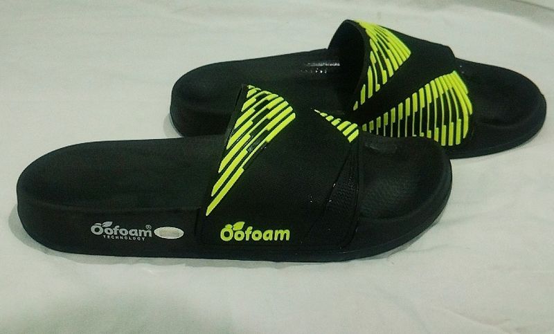 Oofoam Flip Flops Slippers