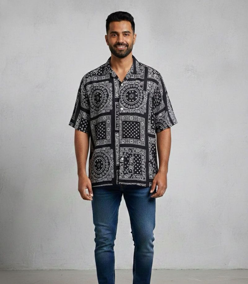 Bandana Print Short Sleeve Shirt