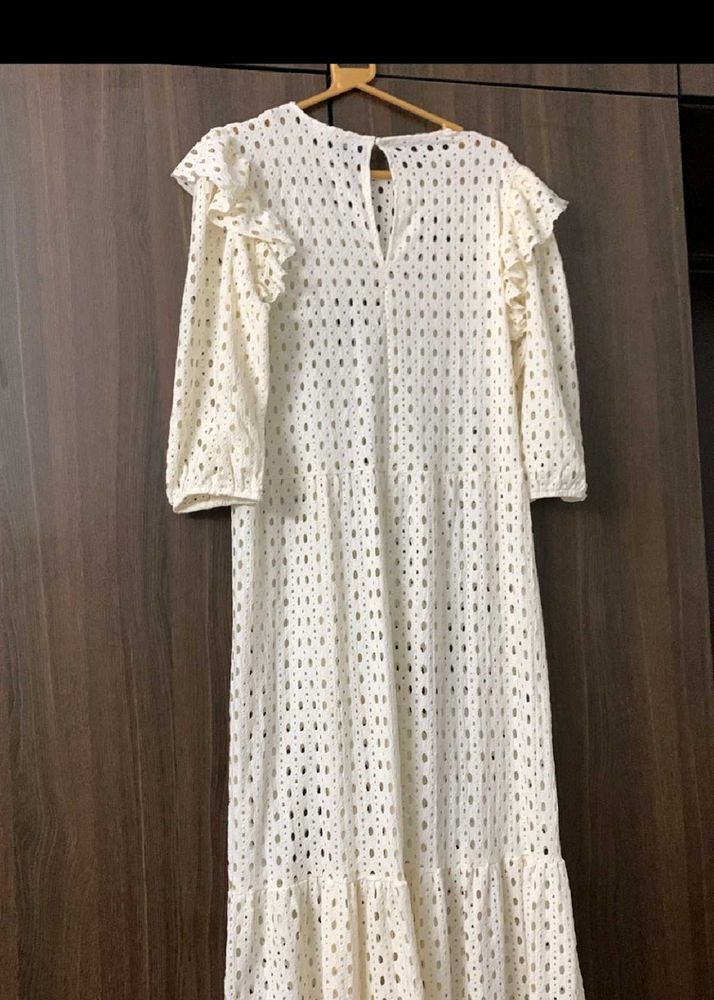 Elegant White Maxi Dress