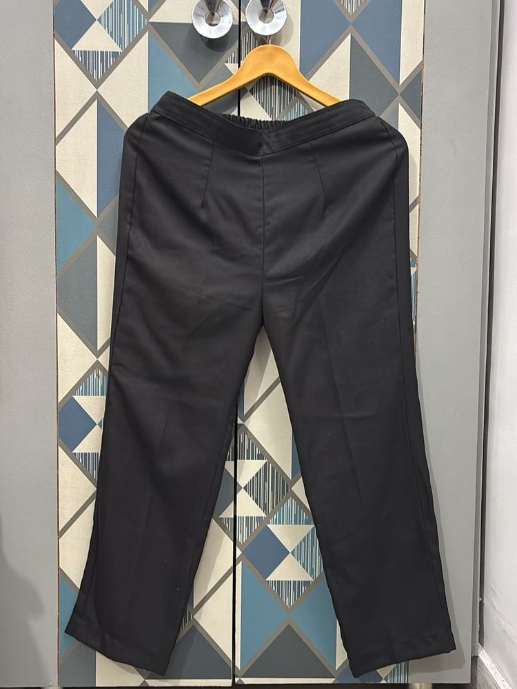 Black straight Leg Pants
