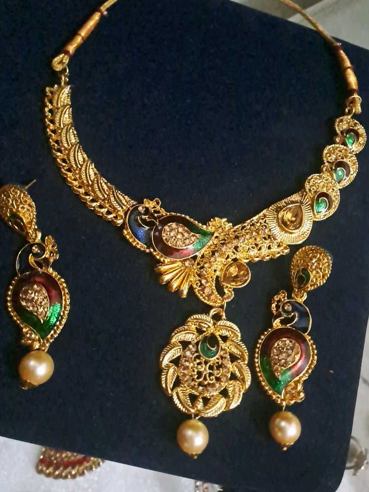 Golden Peaceful Beautiful Necklace And Earrings