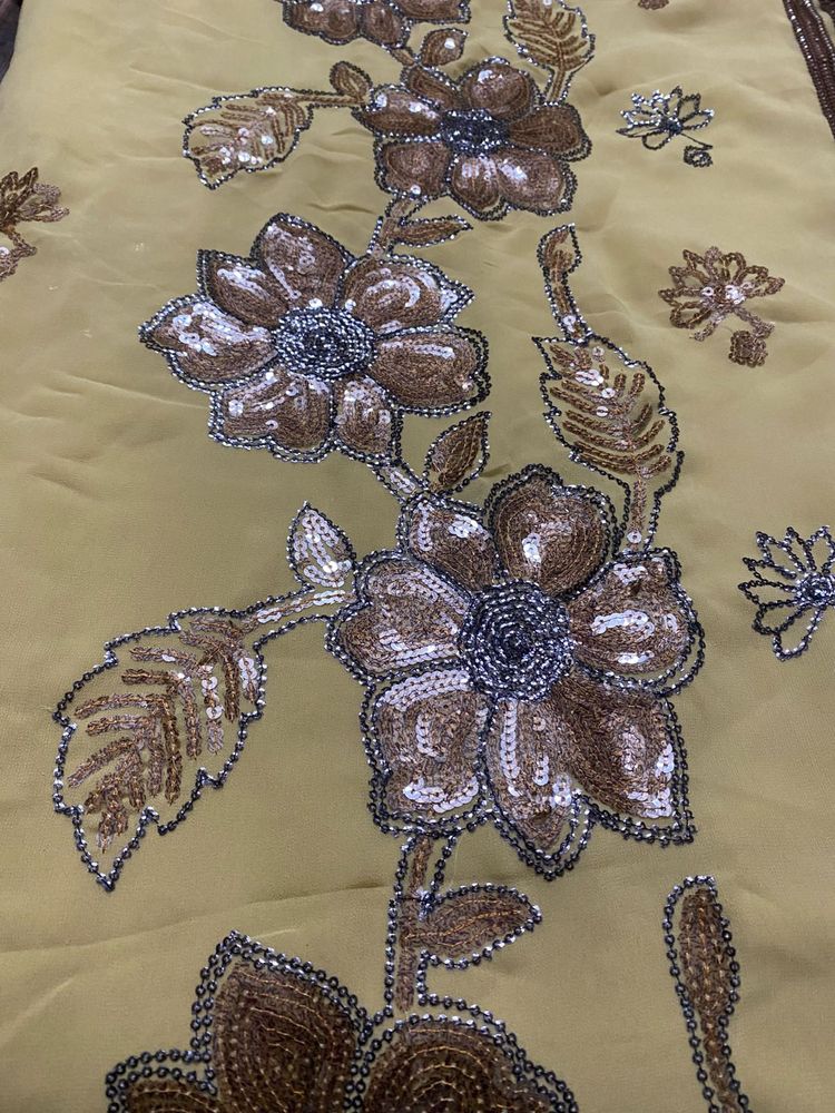 SAREE WITH ATTACHED BLOUSE(clearence Sale)