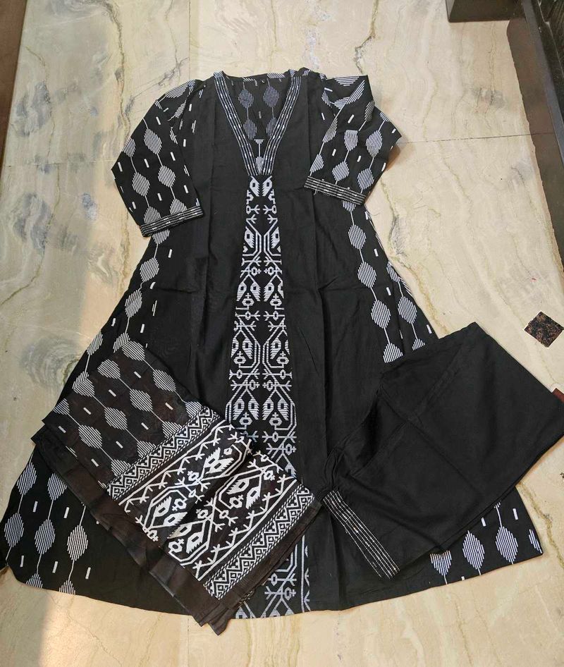 Kurta With Pant N Dupatta