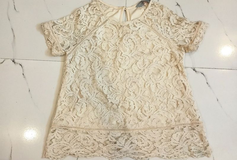 womens round neck cream top