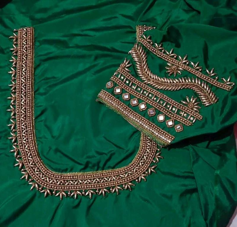 Emerald Green Embellished Saree Blouse