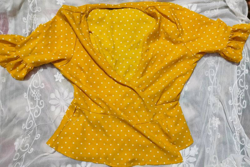 Polka Dot Harpa Wrap Top
