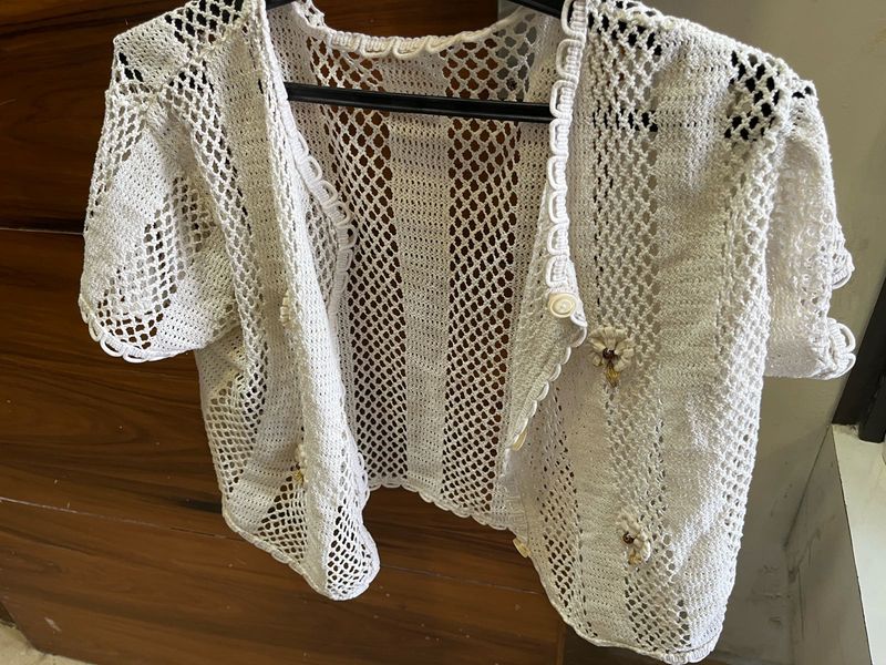 short shrug for women