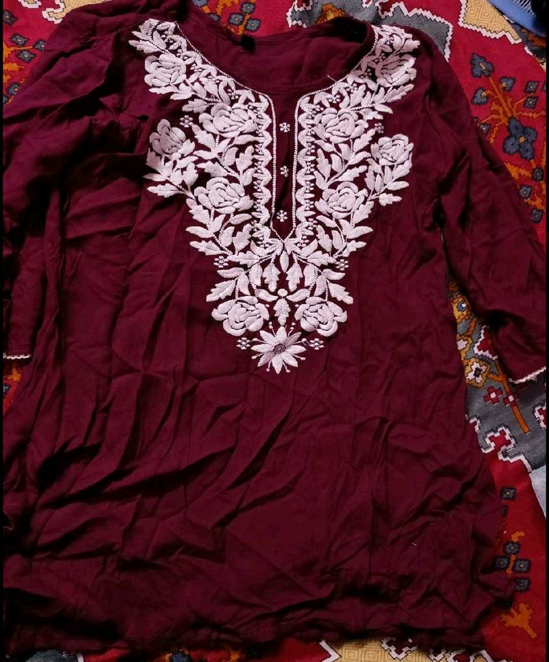 BEAUTIFUL WOMEN KURTA.. 😍