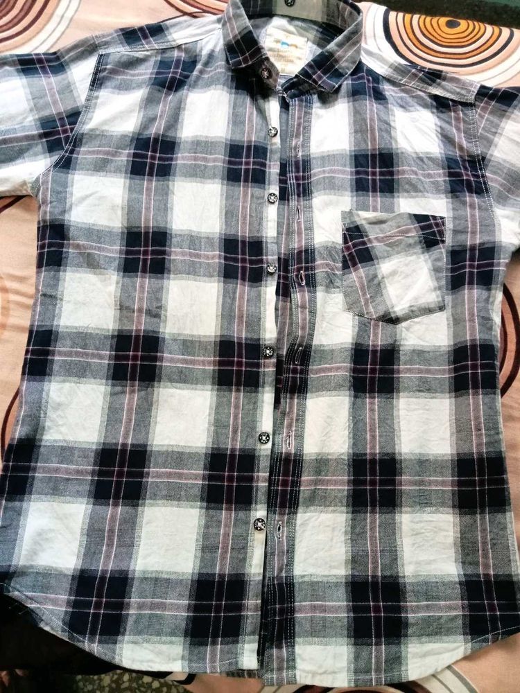 Men&#39;s Plaid Shirt Sleeve Button Down