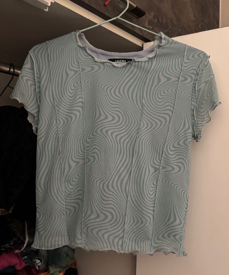 mesh top