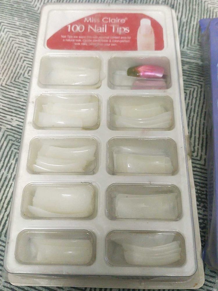 Fake Nails 5 Or 7 Nail R Missing