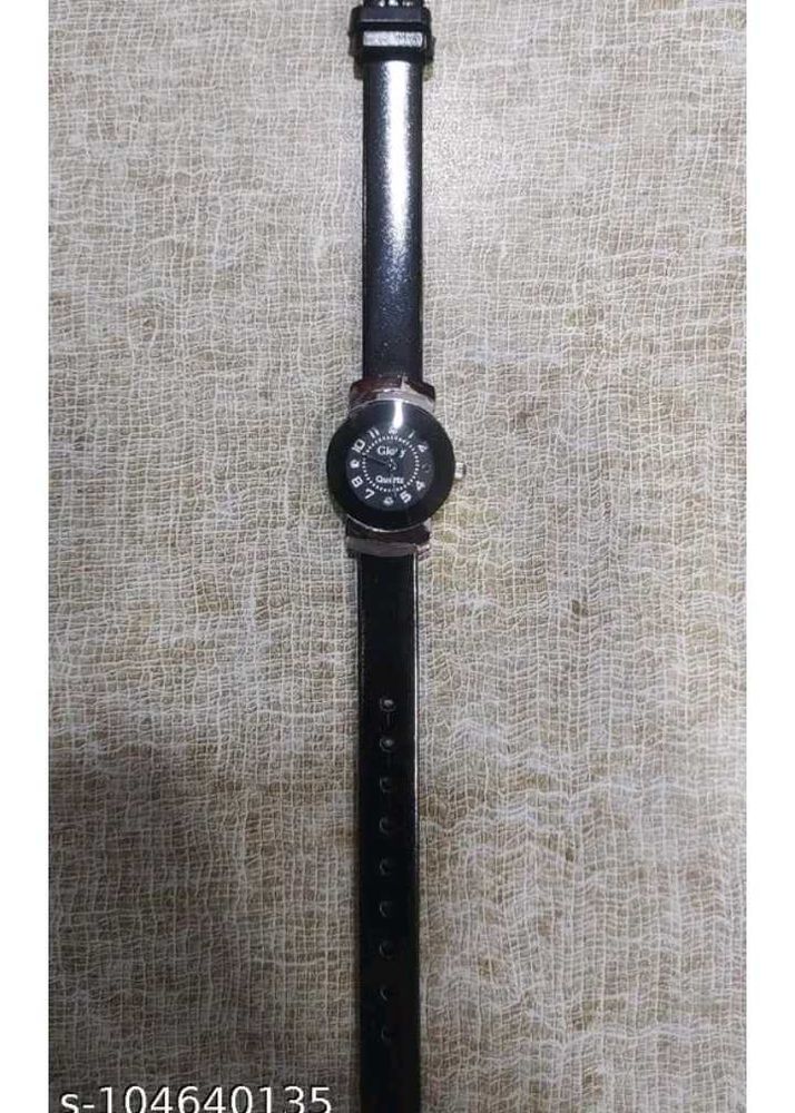 Classic Black Leather Strap Analog Wristwatch