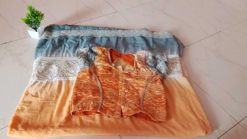 Beautiful Saree With Designer Blouse 🥰🥰