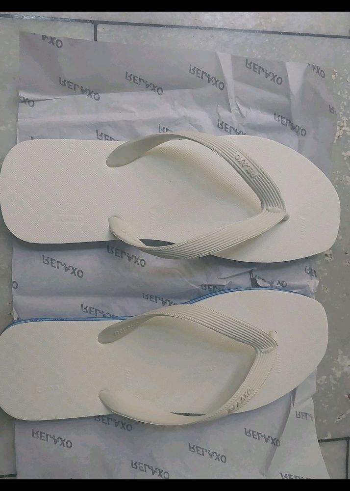 Relaxo SLIPPERS SIZE 8 9 10