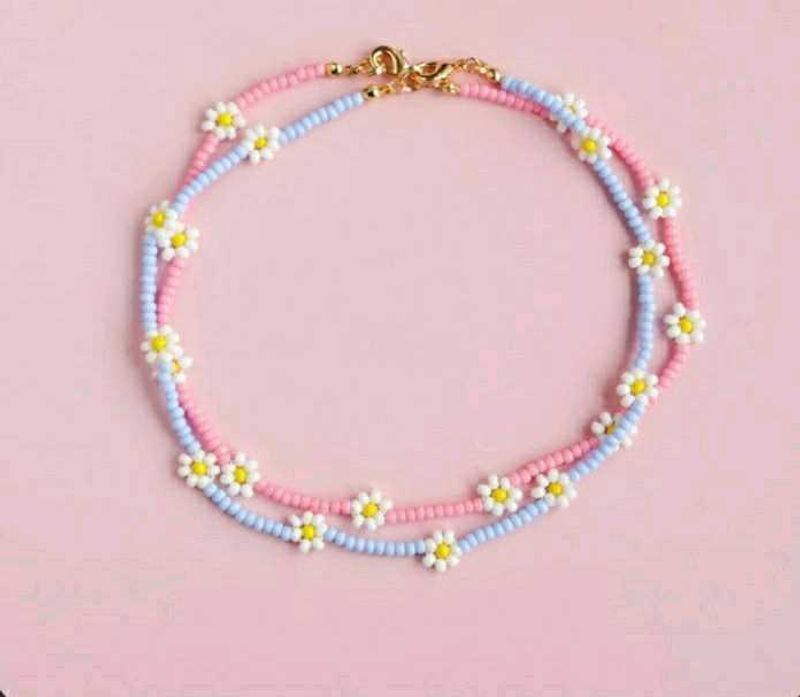 Daisy Beaded Bracelet