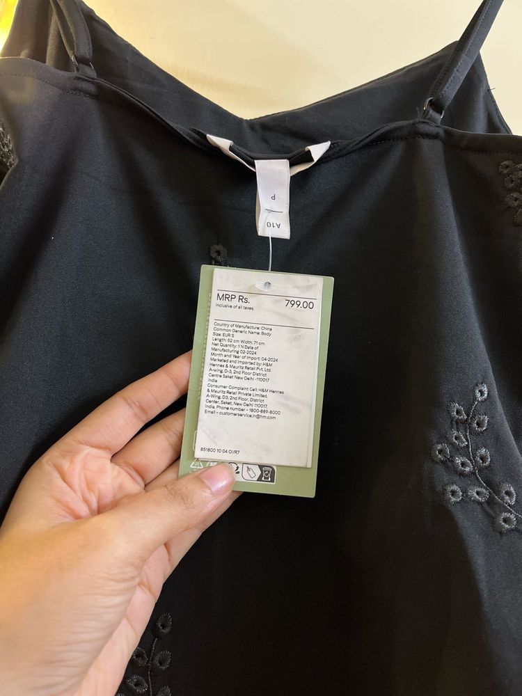 H&amp;M Cute Black Bodysuit