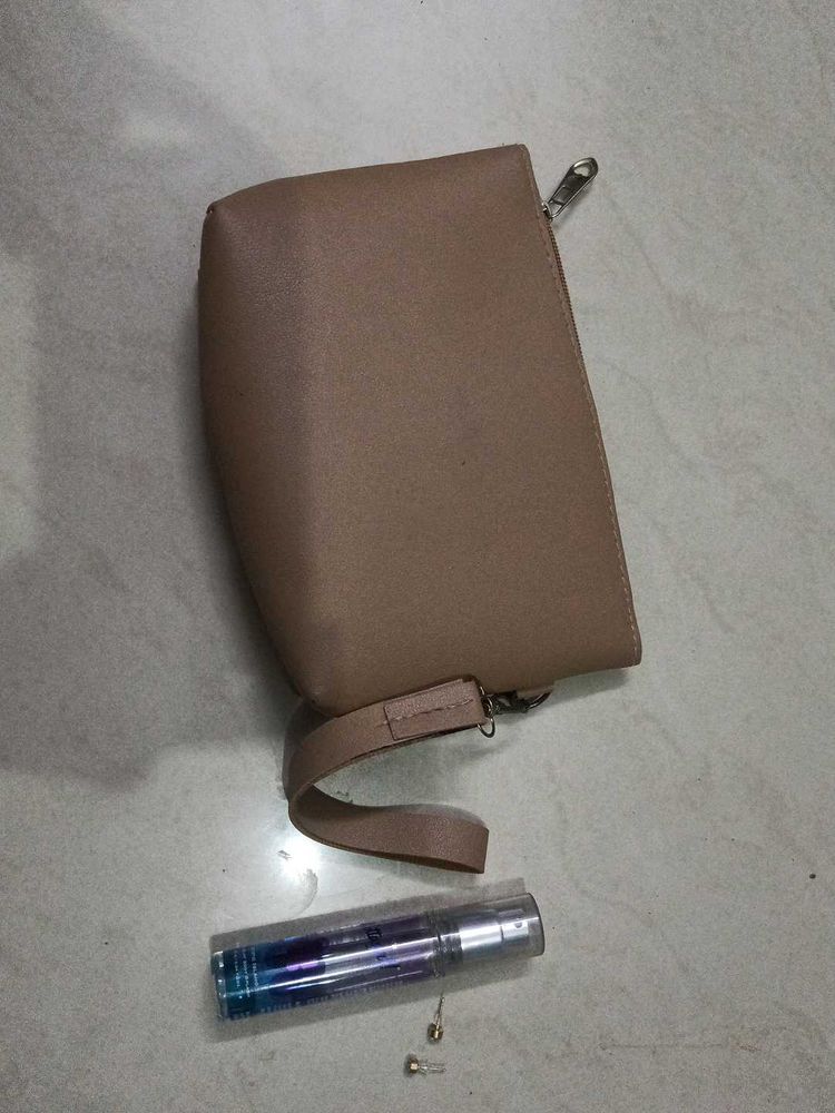 Cute Beige Pouch + Freebies