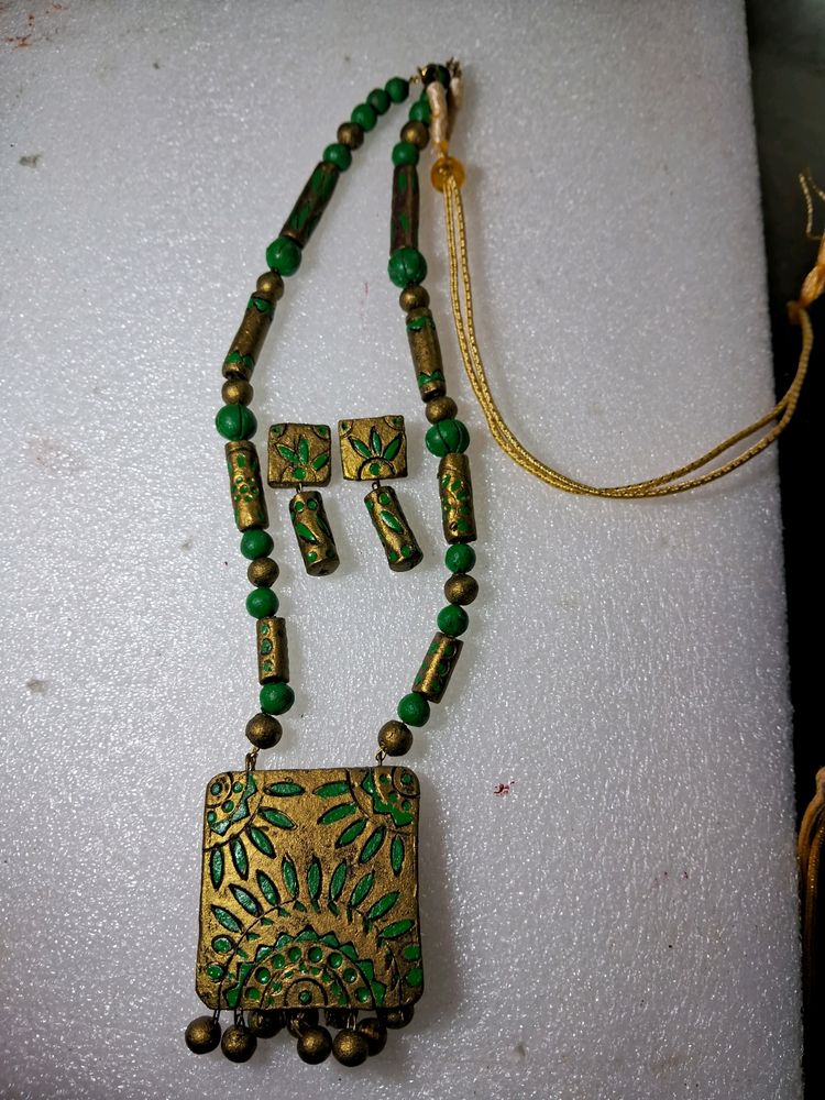 Handmade Square Green Terracotta Jewellery