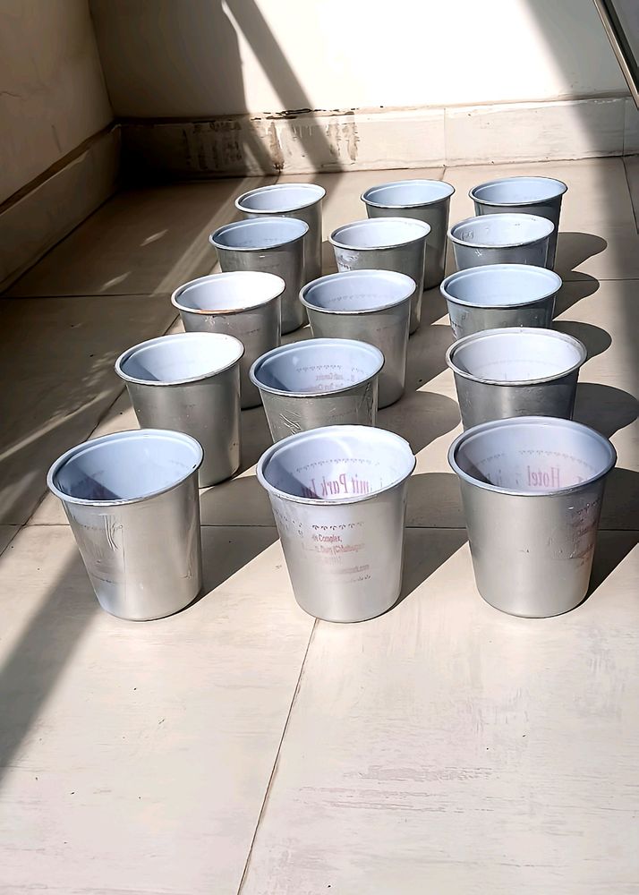 Flower Pot With 15 pieces