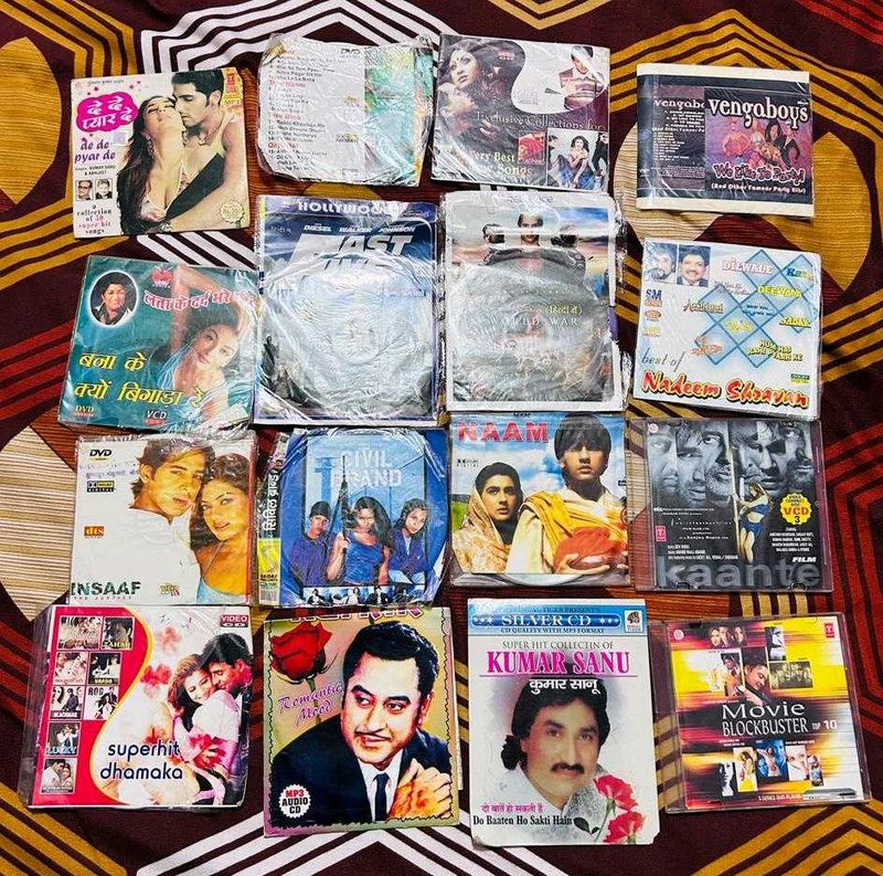 Combo Of 16 Cassettes 📀