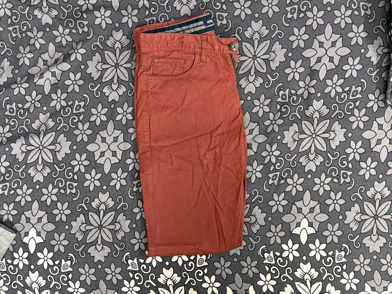 Men's Casual Shorts - Rust Color