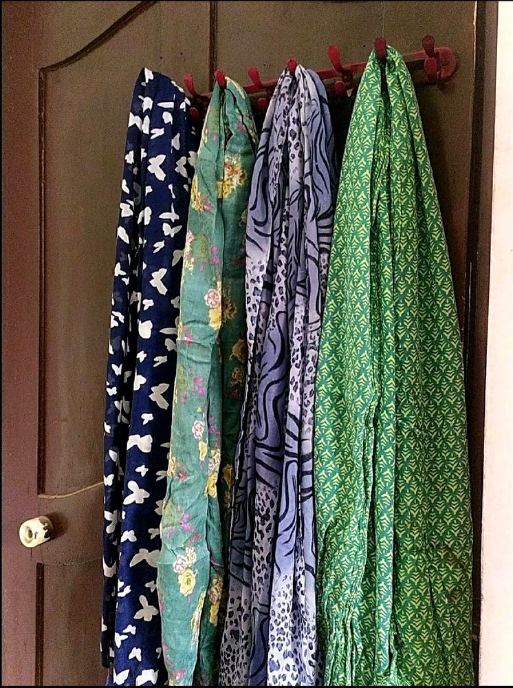 Beautiful Scarfs🌟
