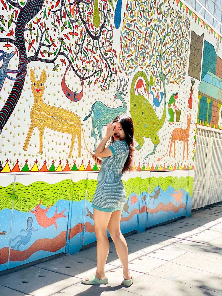 Green Stretchable Dress, Designed to Look Curvy