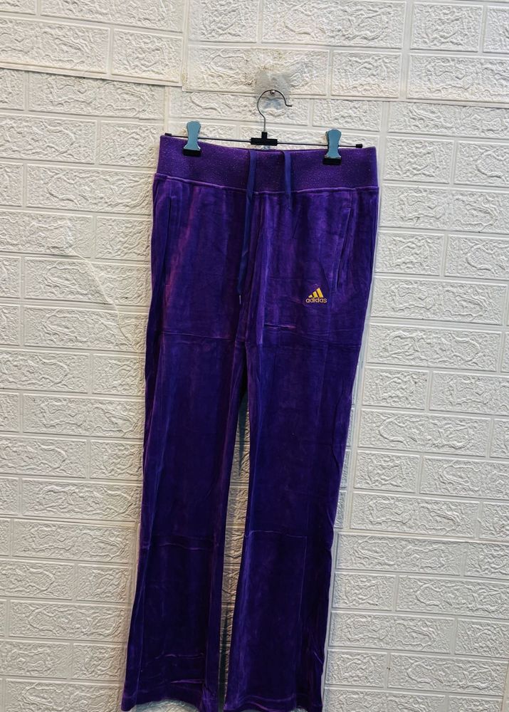 🇬🇧 Adidas Imported Velvet Track Pants