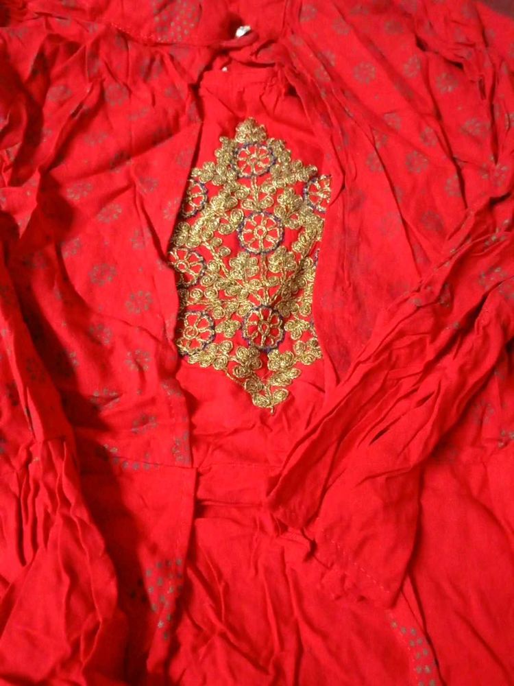 Buy1 Get1 Free Kurties (Pack Of 2)