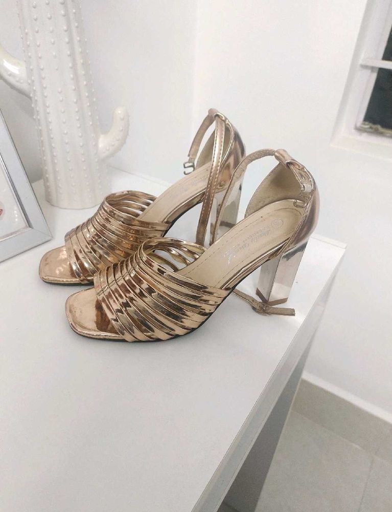 Golden Heels With Red Bottom