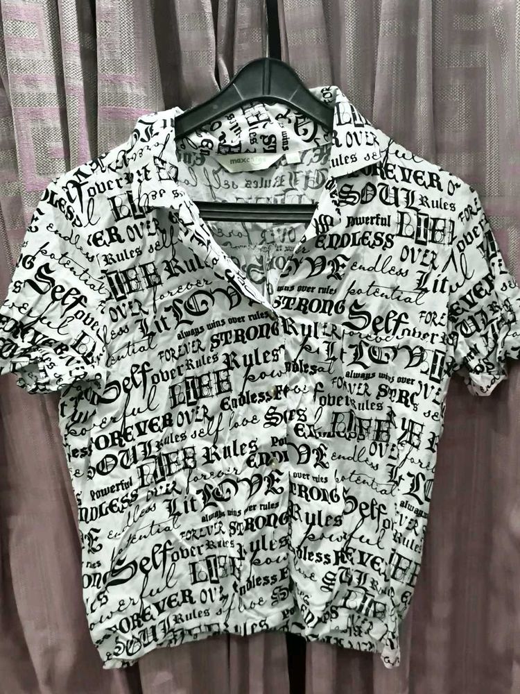 Printed Short Sleeve Blouse