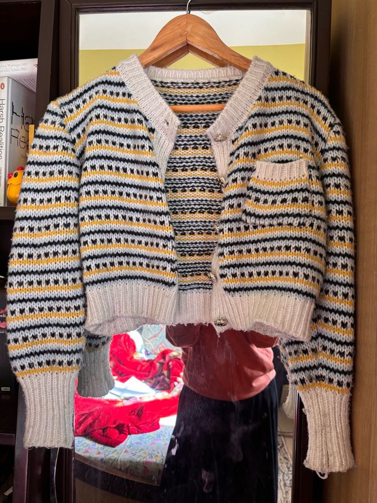 Vintage Patterned Knit Cardigan