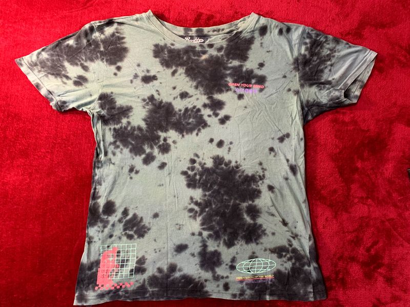 Oversized Tie-Dye Tshirt