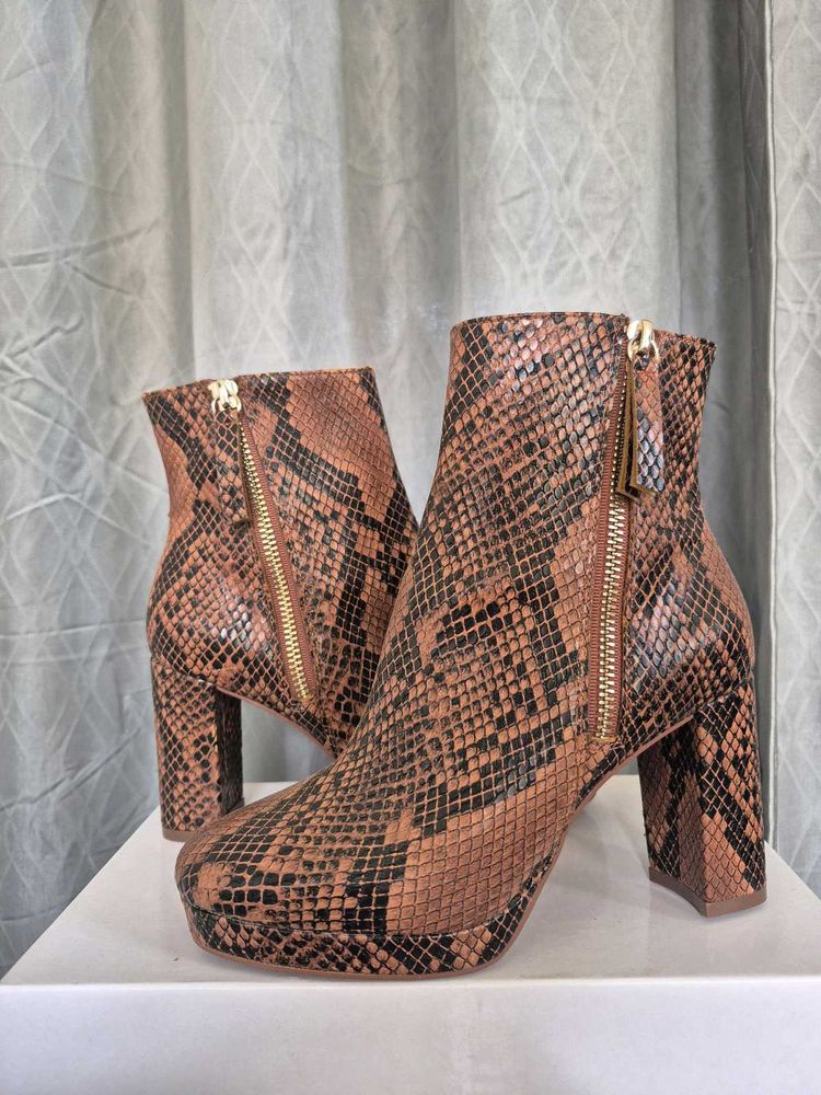 H&amp;M Snakeprint Boots