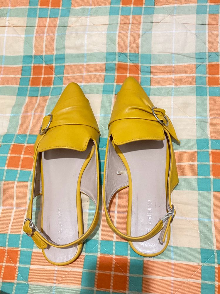Authentic Van Husen Ballerina Flats
