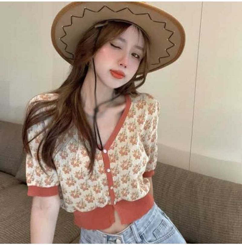 Floral Knit Cardigan Top