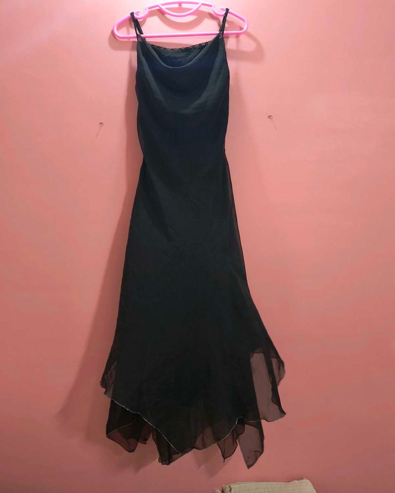 Elegant Black Dress