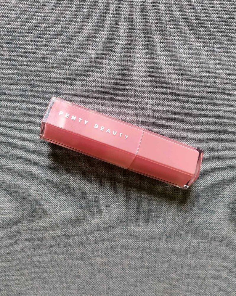 Fenty Beauty Gloss Bomb - Is it fussy