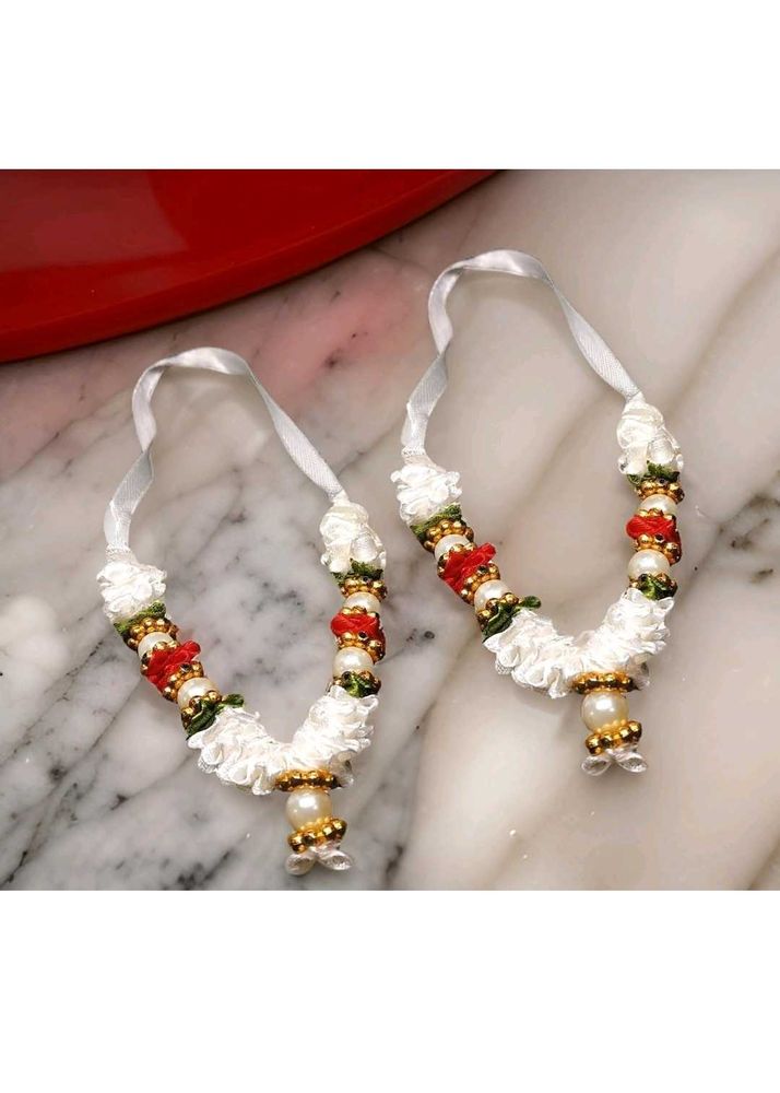 Showpieces &amp; Idols