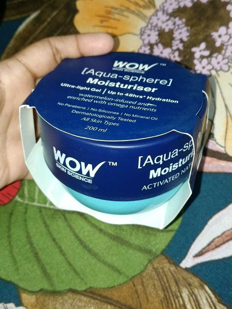 WOW Aqua Sphere Moisturizer