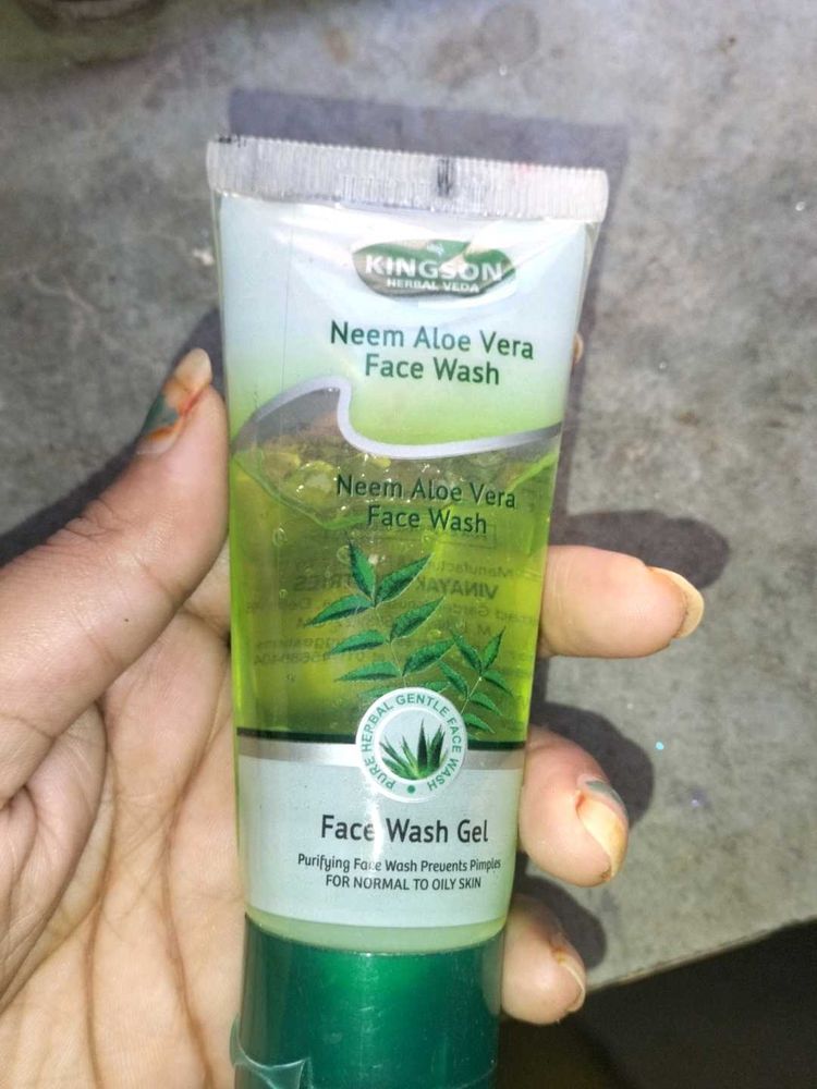 Neem Aloe Vera Face Wash